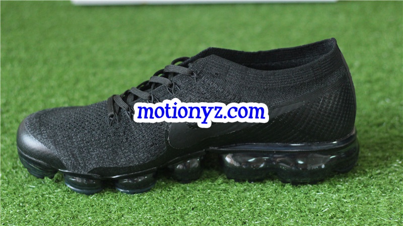 Nike Air Vapormax Flyknit Black